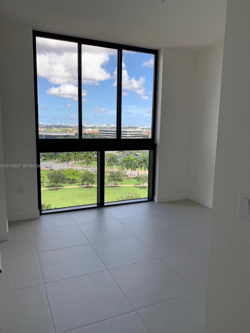 5350 NW 84th Ave , Unit 813, Doral, FL 33166 Photo