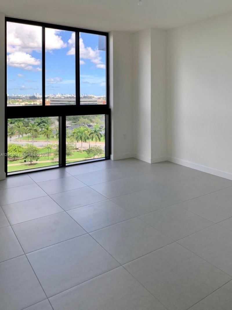 5350 NW 84th Ave , Unit 813, Doral, FL 33166 Photo