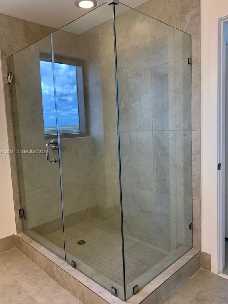 5350 NW 84th Ave , Unit 813, Doral, FL 33166 Photo