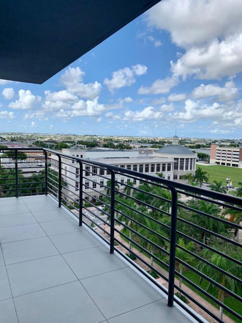 5350 NW 84th Ave , Unit 813, Doral, FL 33166 Photo