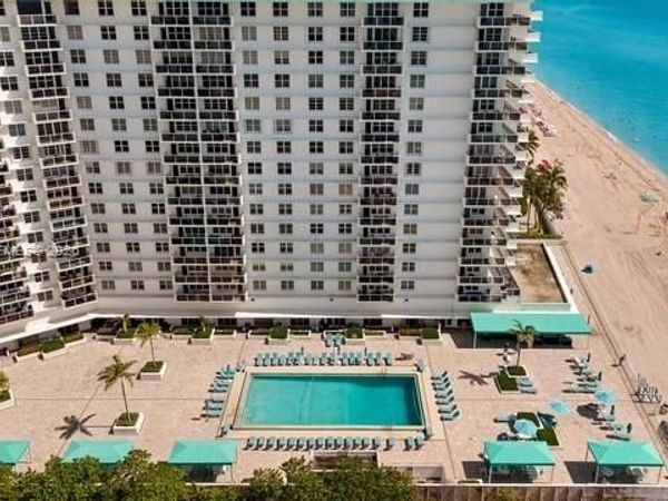 3725 S Ocean Dr , Unit PH03, Hollywood, FL 33019