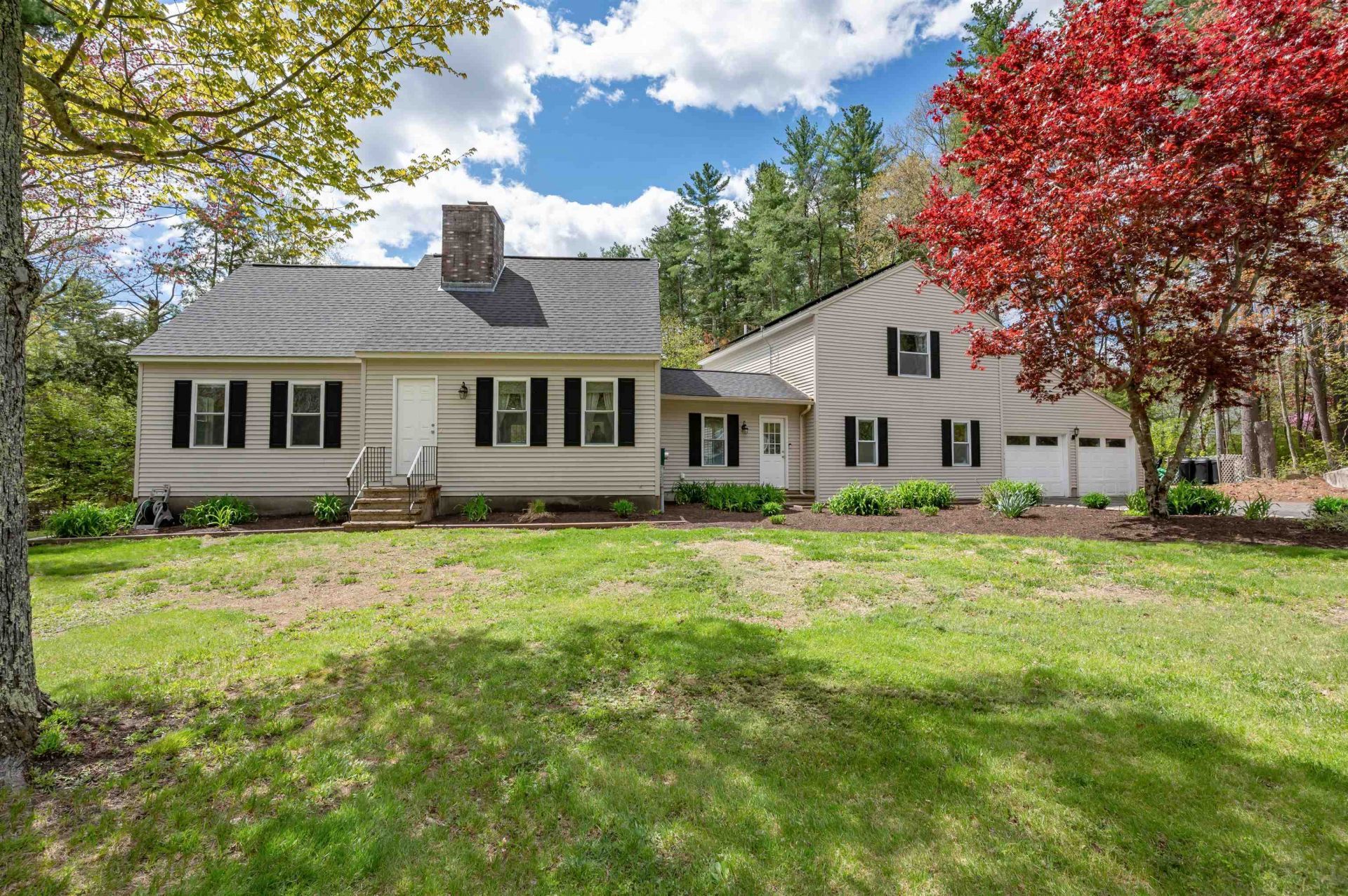 16 Sarah Drive, Merrimack, NH 03054 Main Photo