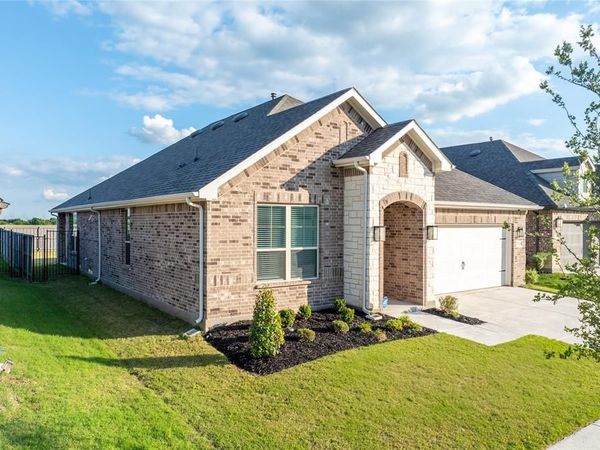 7518 Wild Mint Trail, Venus, TX 76084