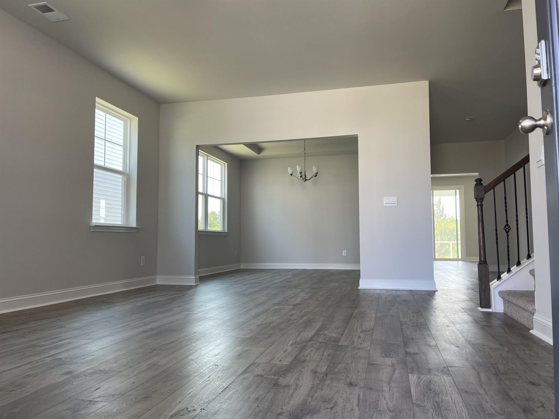527 Calhoun Falls Dr. Photo 4
