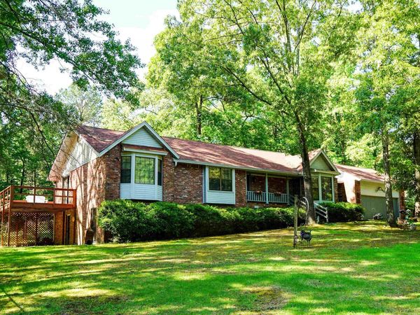 8901 Dawn Drive, Mabelvale, AR 72103