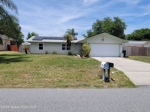 726 Diplomat Avenue SE , Palm Bay, FL 32909