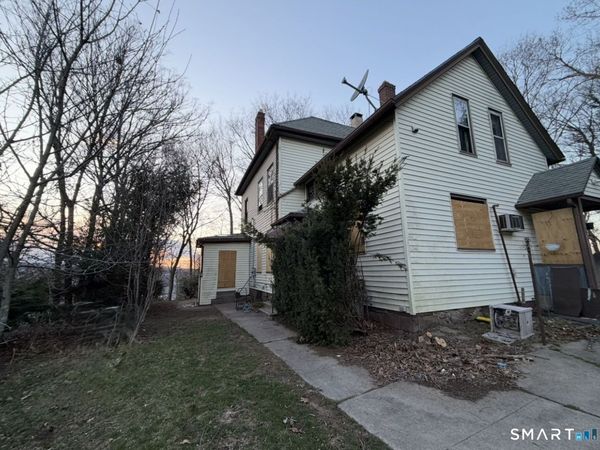 76 Chapman, Waterbury, CT 06710