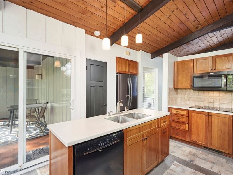 873 Old Spring Road, Copley, OH 44321 Photo 7