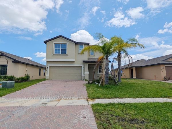 786 Worlington Lane, Fort Pierce, FL 34947