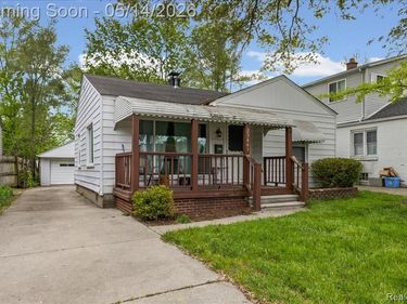 23441 Hazelwood Avenue, Hazel Park, MI 48030