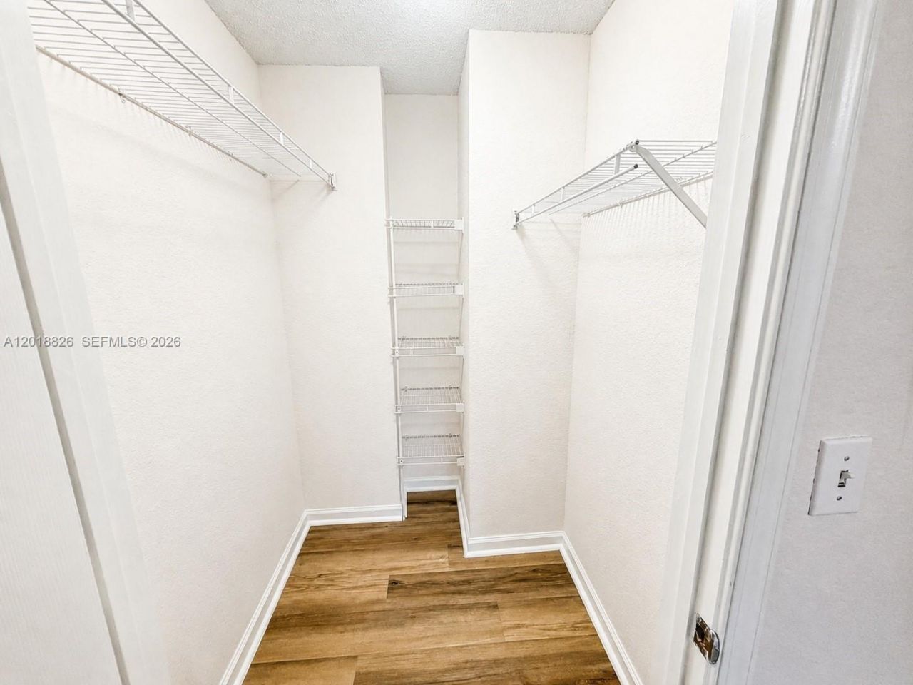7000 SW 80th St , Unit 211, Miami, FL 33143 Photo