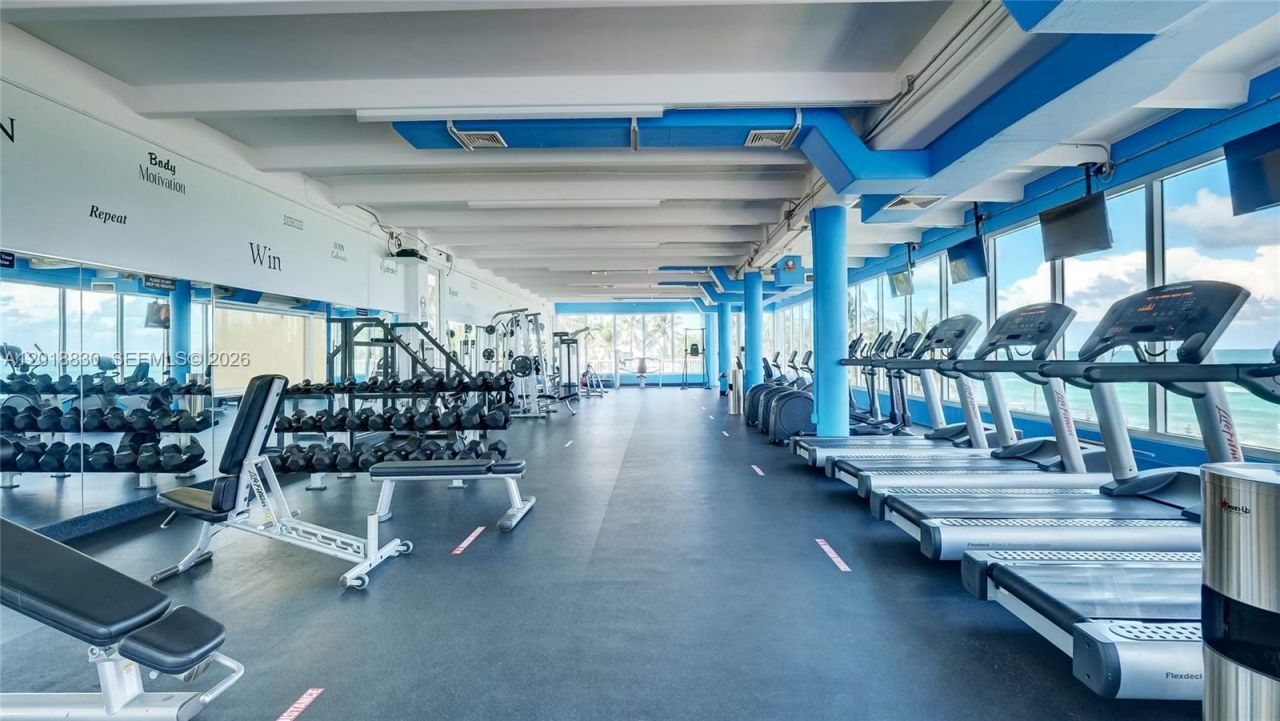 5401 Collins Ave, Unit 1126, Miami Beach, FL 33140 Photo