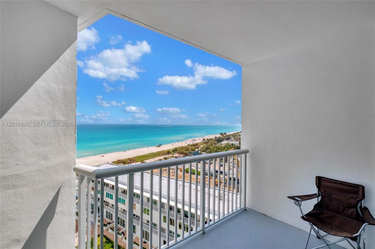 5401 Collins Ave, Unit 1126, Miami Beach, FL 33140 Photo