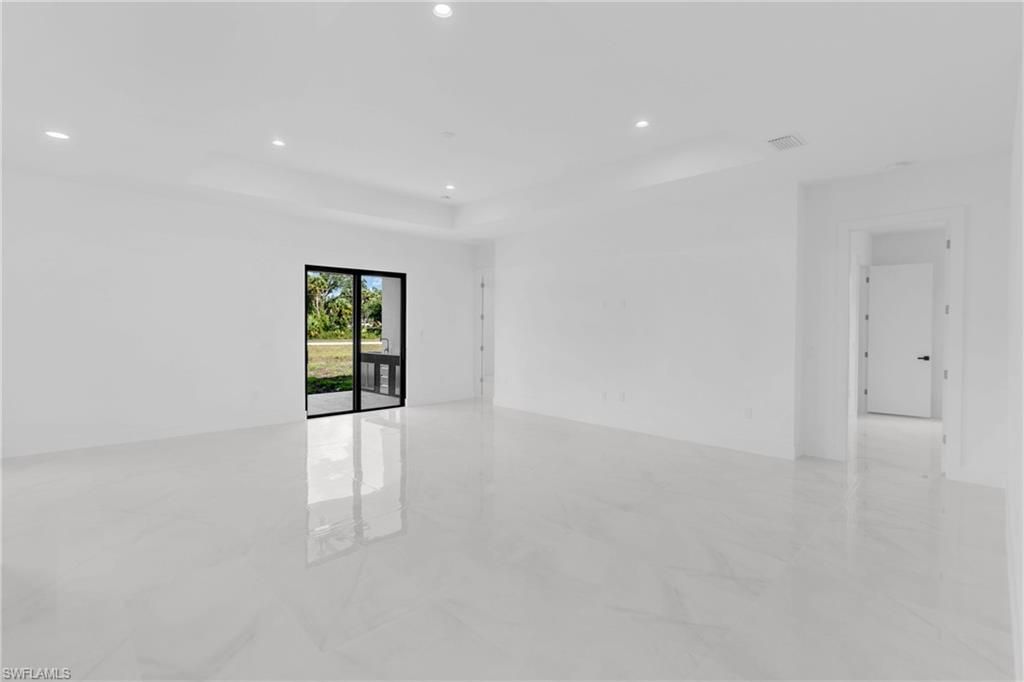 8005 Sunrise Cir, Labelle, FL 33935 Photo