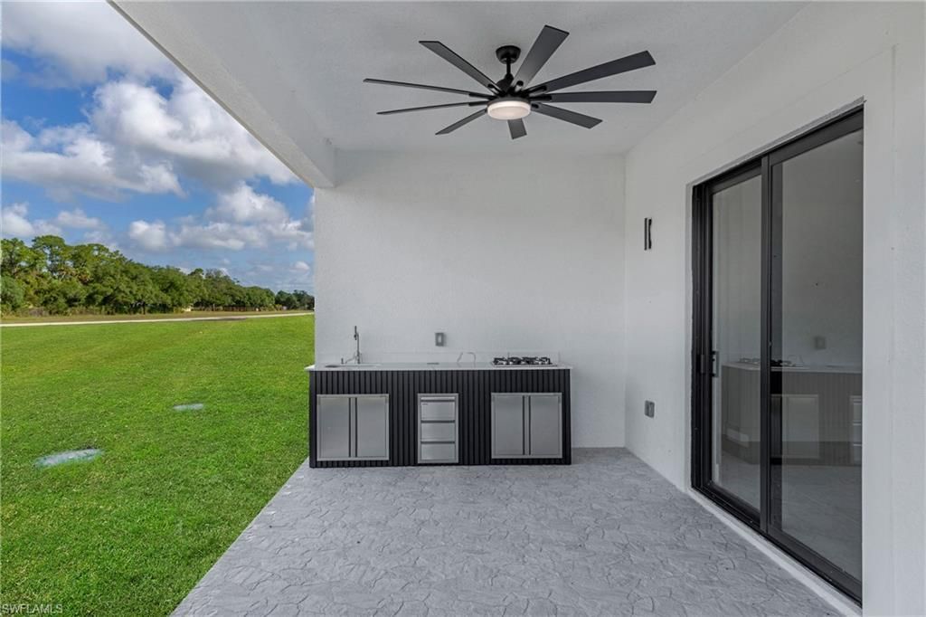 8005 Sunrise Cir, Labelle, FL 33935 Photo