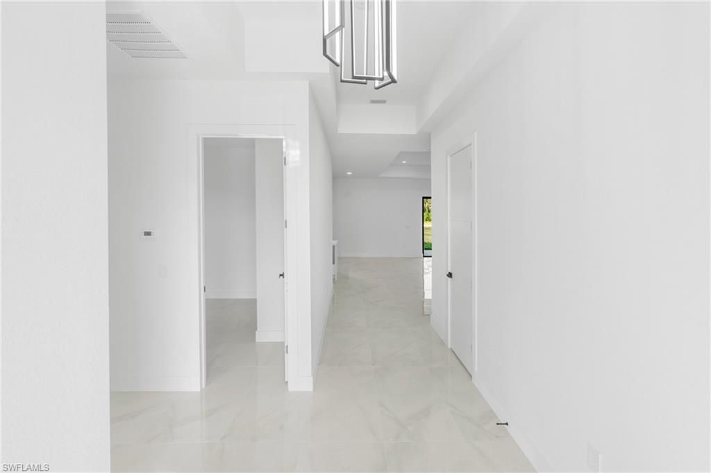 8005 Sunrise Cir, Labelle, FL 33935 Photo