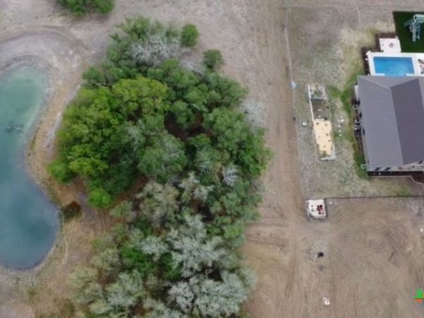1370 E Ward Street, Goliad, TX 77963