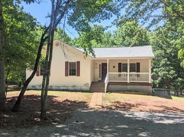 3959 Diamond Hill Road, Moneta, VA 24121