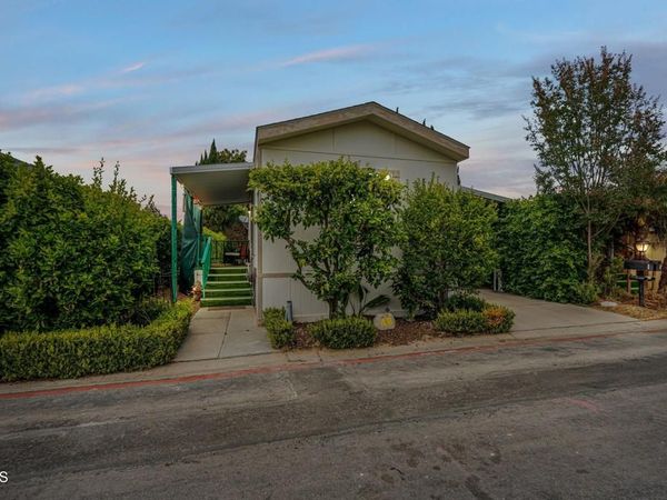 48 Via Lisboa, Unit 48, Camarillo, CA 93012