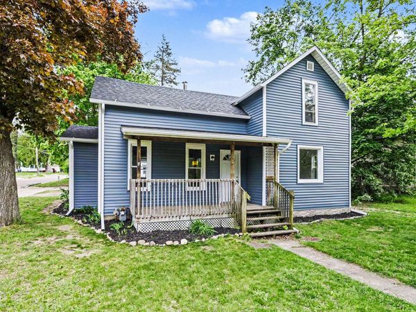 189 Banks Street, Coloma, MI 49038