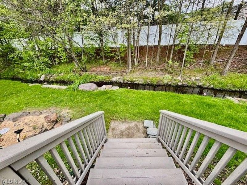 147 Northgate Drive NE, Warren, OH 44484 Photo 3