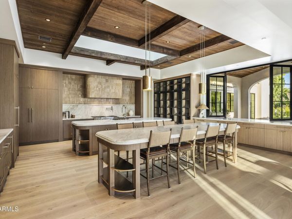 4901 E BERNEIL Drive, Paradise Valley, AZ 85253