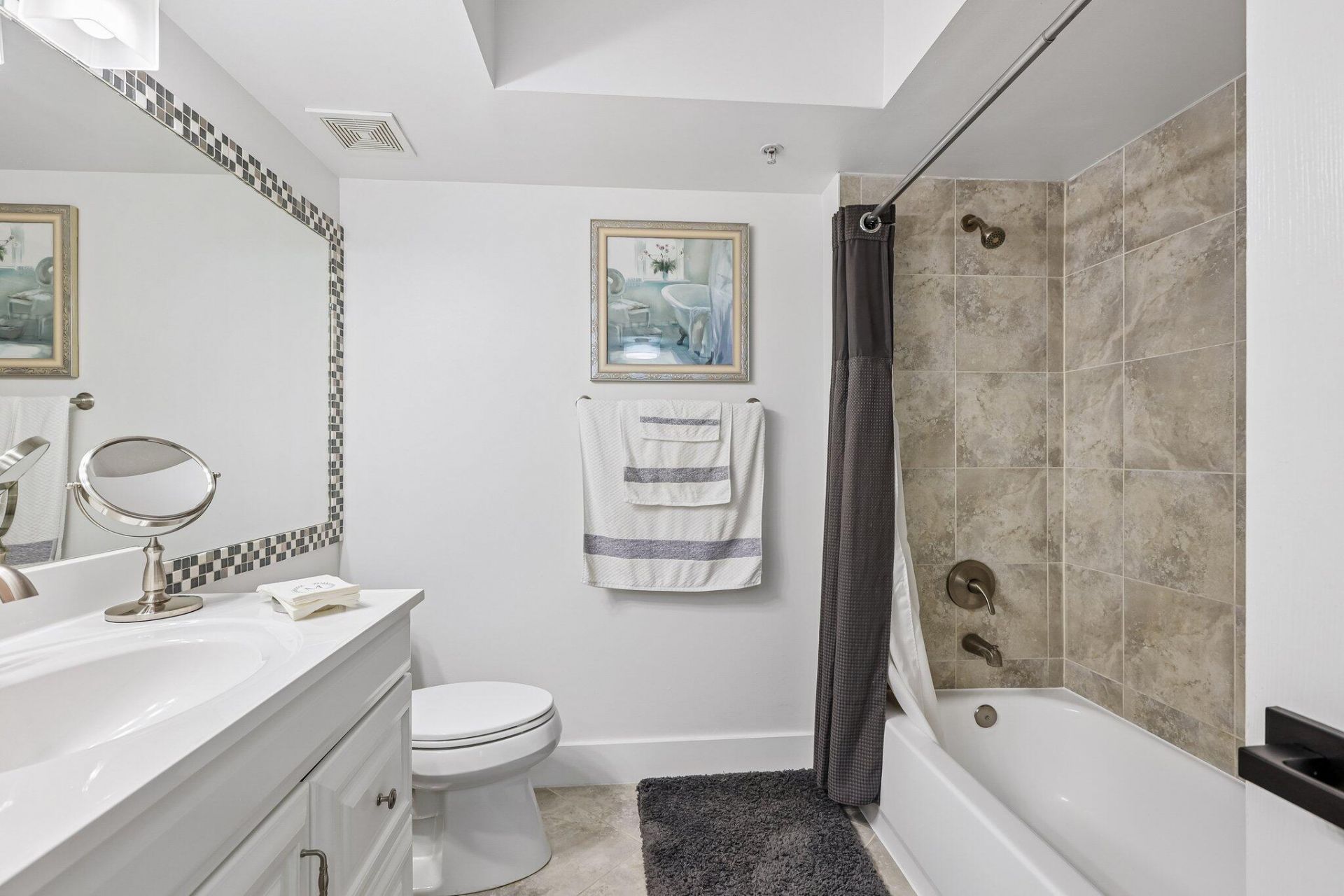 9625 NW 1st Court, Unit 11-101, Pembroke Pines, FL 33024 Photo