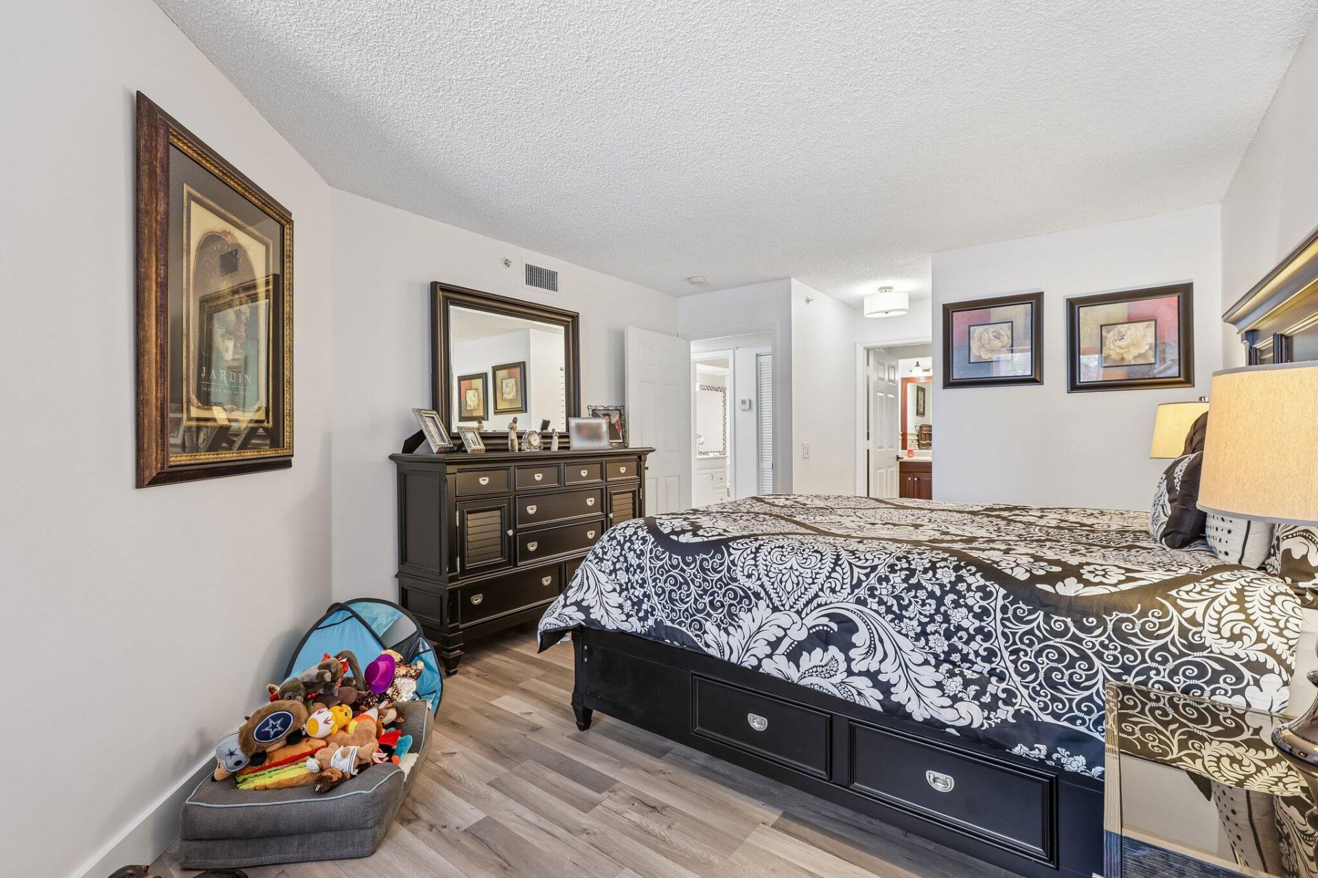 9625 NW 1st Court, Unit 11-101, Pembroke Pines, FL 33024 Photo