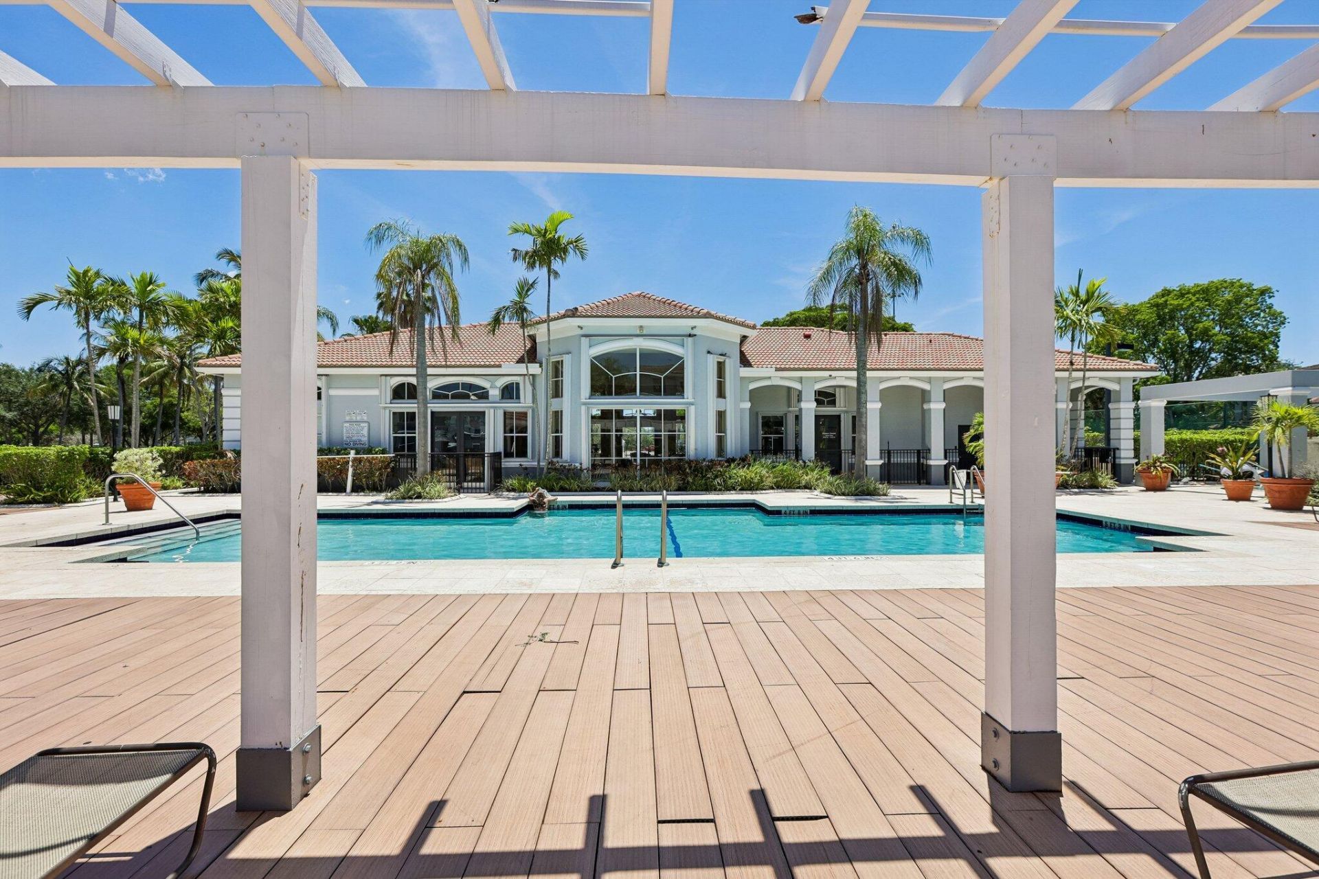 9625 NW 1st Court, Unit 11-101, Pembroke Pines, FL 33024 Photo