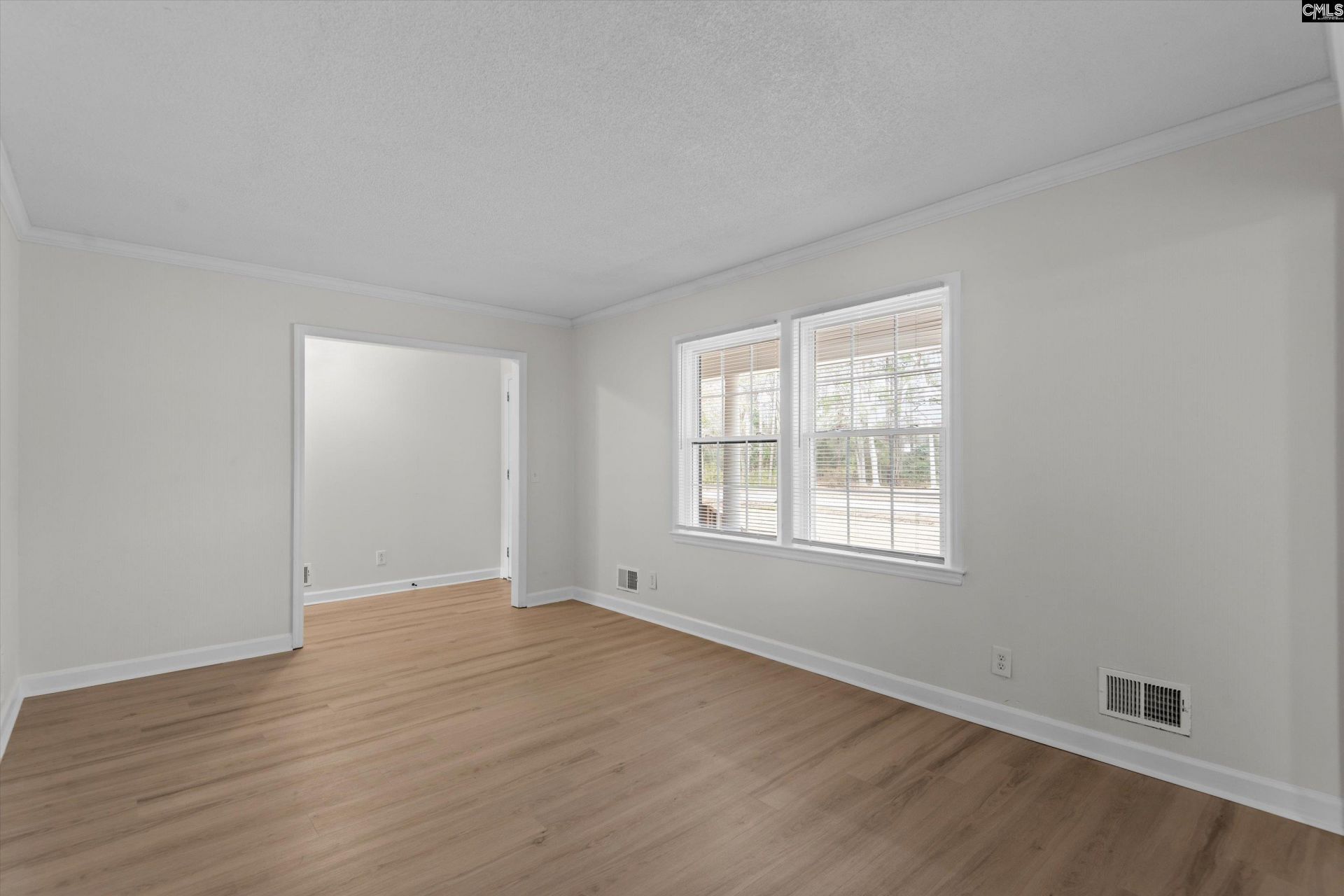 1127 Bayview Drive  Photo 15