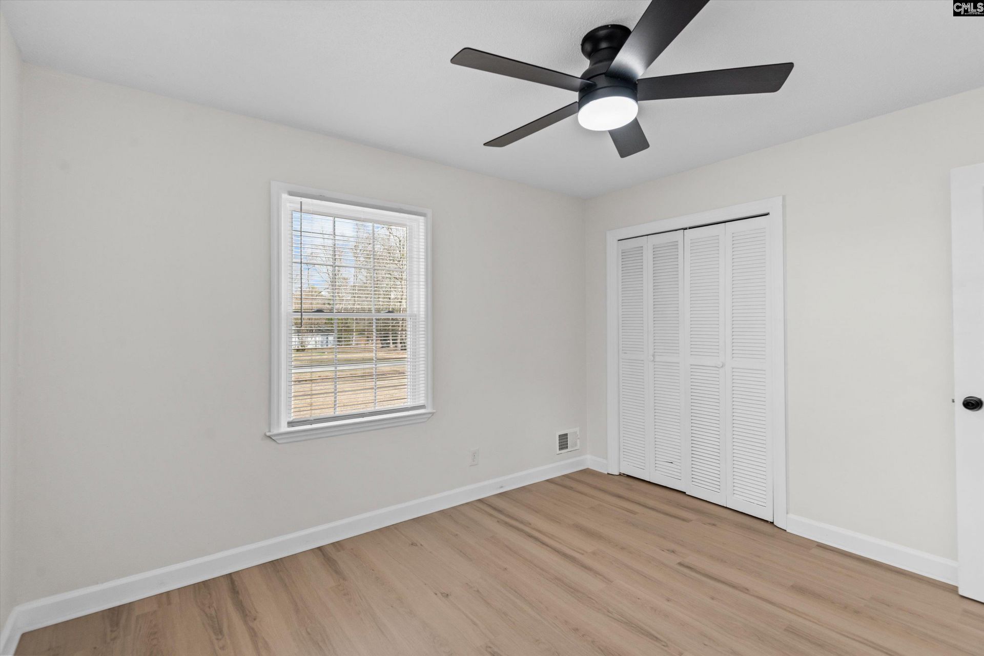 1127 Bayview Drive  Photo 29