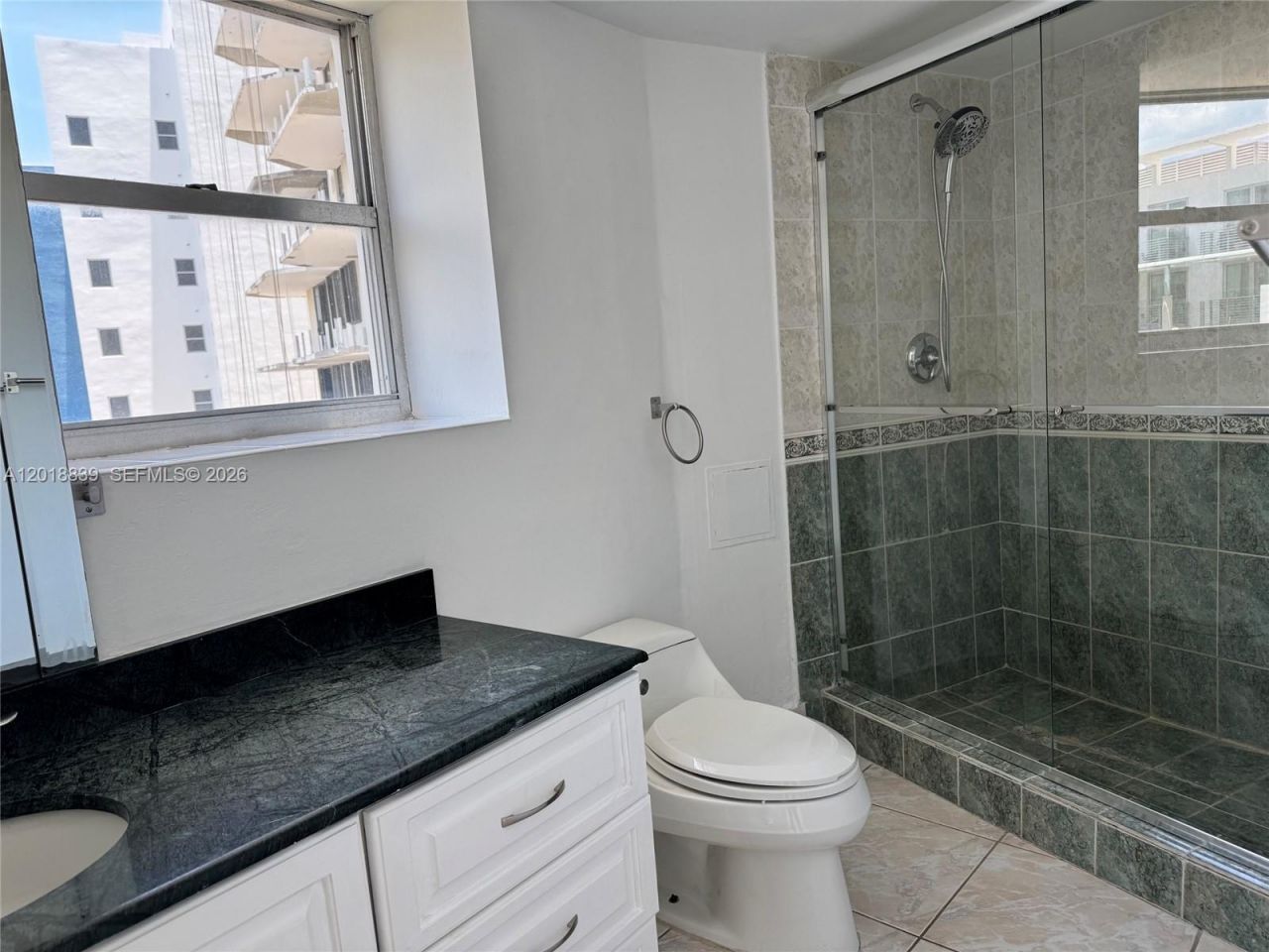 6039 Collins Av, Unit 537, Miami Beach, FL 33140 Photo