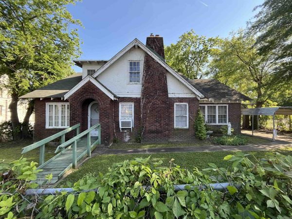 403 Orange Street , Hot Springs, AR 71901