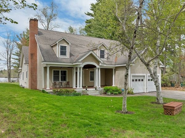 40 Coopers Coopers Grove Rd, Kingston, NH 03848