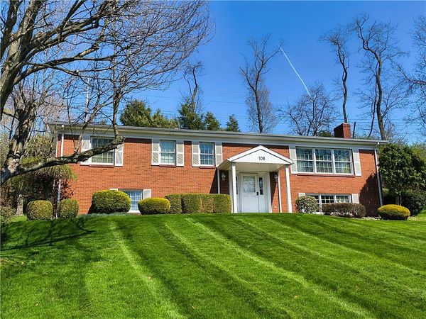 106 ELISE DR , Butler, PA 16001