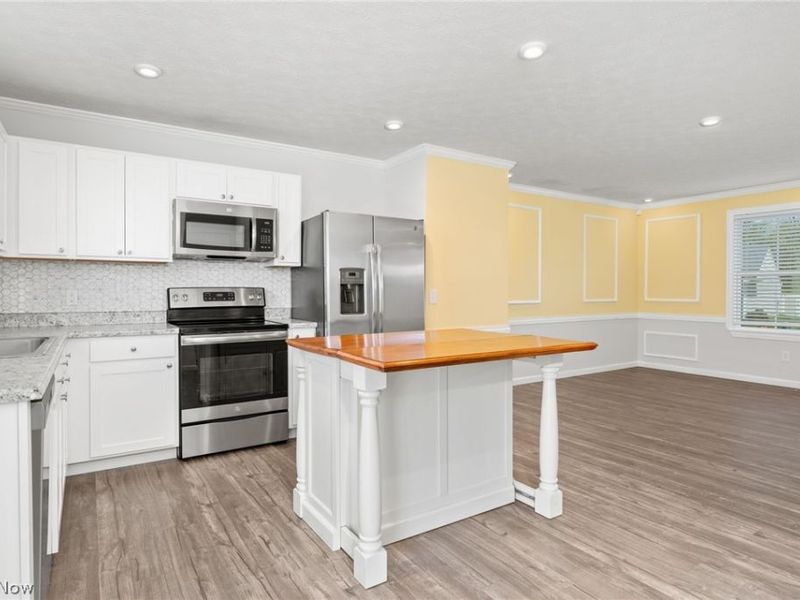 5700 Burlington Drive, Chippewa Lake, OH 44215 Photo 7
