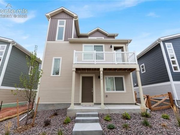 9212 Twin Sisters Drive, Colorado Springs, CO 80927