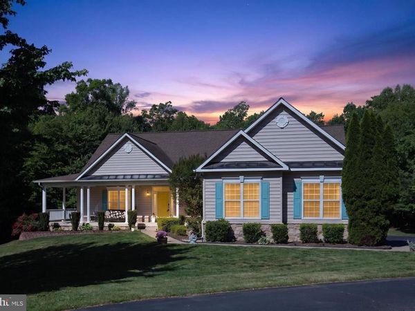 325 GENTLE BREEZE CIRCLE , FREDERICKSBURG, VA 22406