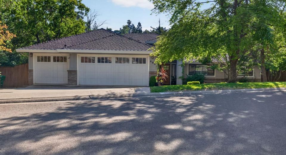 682 Platt Cir, El Dorado Hills, CA 95762 Photo
