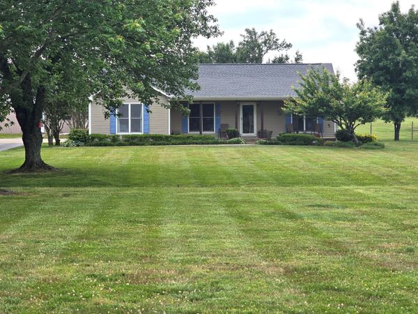 144 Monks Rd , Fayetteville, TN 37334