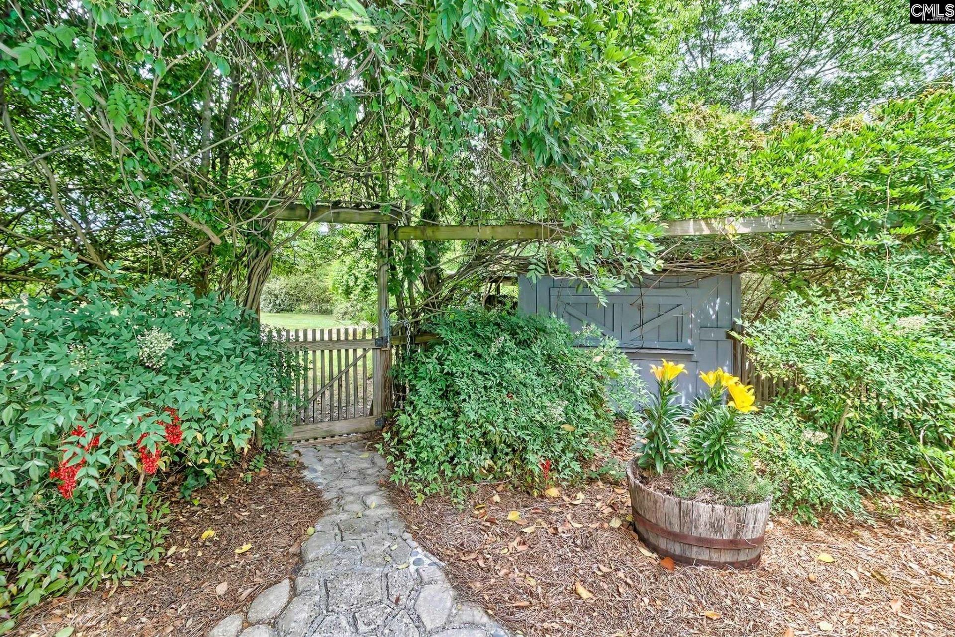 106 Brown Street  Photo 41