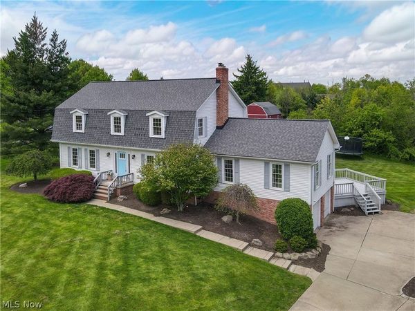 2843 Middleton Road , Hudson, OH 44236