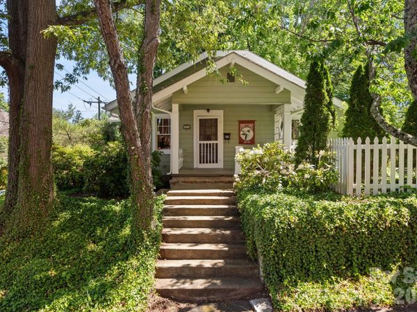 80 W Chestnut Street, Asheville, NC 28801