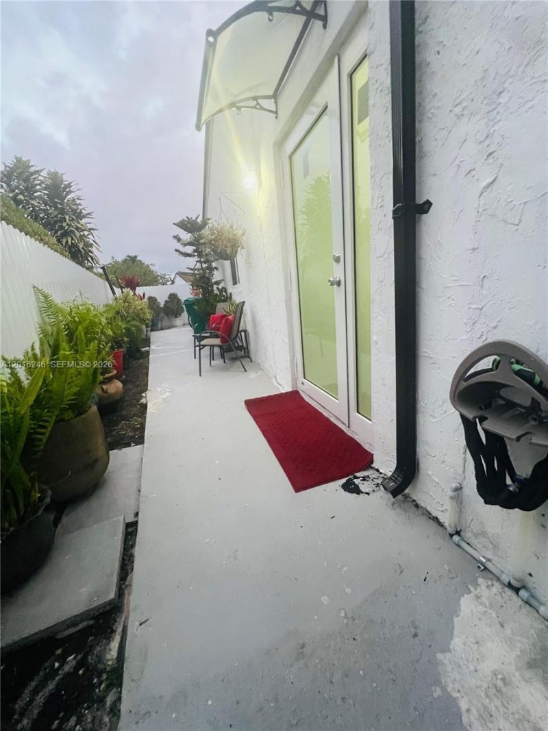 2500 SW 131st Ct , Miami, FL 33175 Photo