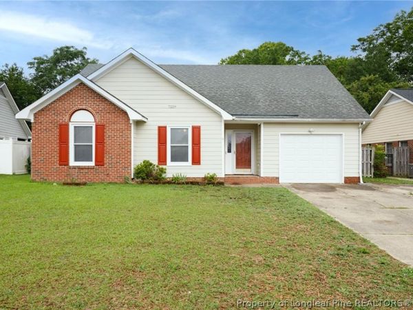 7229 Tollhouse Drive, Fayetteville, NC 28314