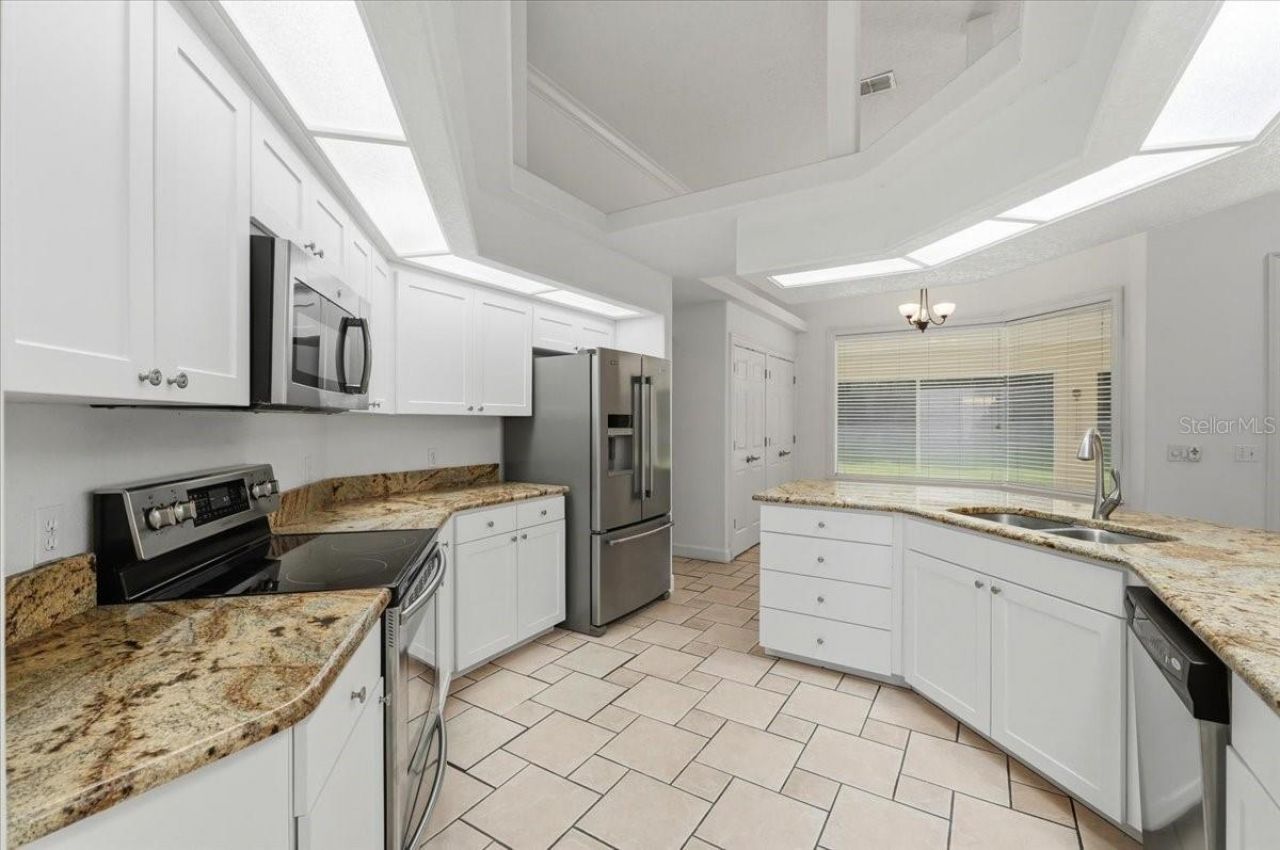 5628 Woodwind Hills Drive , Lakeland, FL 33812 Photo