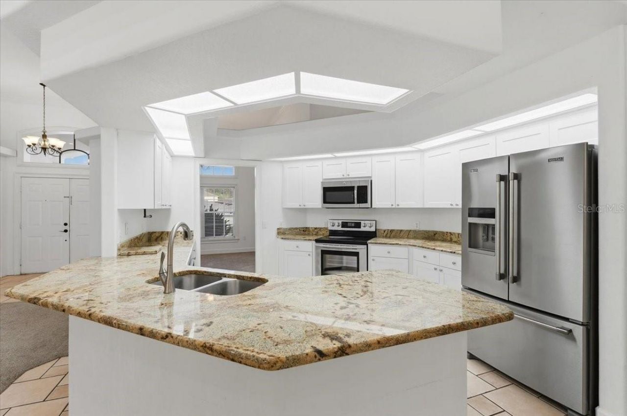 5628 Woodwind Hills Drive , Lakeland, FL 33812 Photo