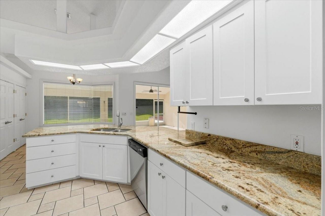 5628 Woodwind Hills Drive , Lakeland, FL 33812 Photo