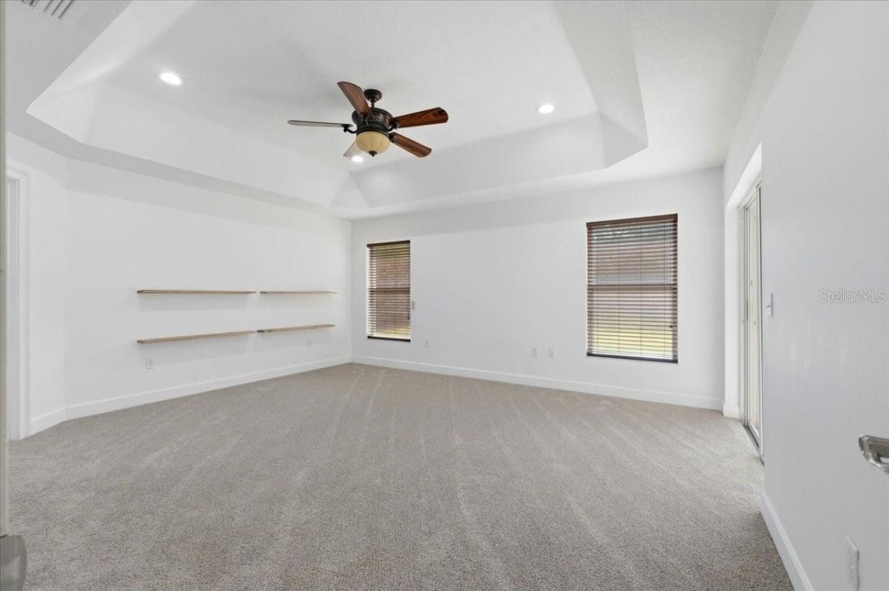 5628 Woodwind Hills Drive , Lakeland, FL 33812 Photo