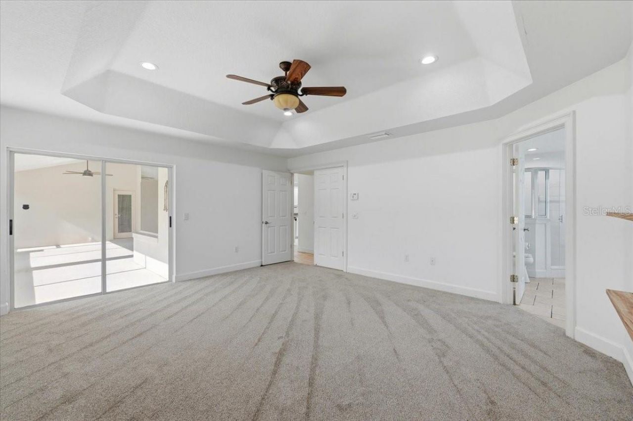 5628 Woodwind Hills Drive , Lakeland, FL 33812 Photo
